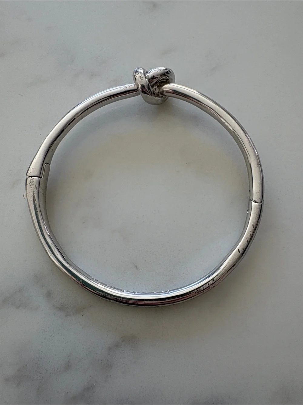 kate spade silver sailor’s knot hinged bangle bracelet - polished silver-tone - Picture 7 of 7